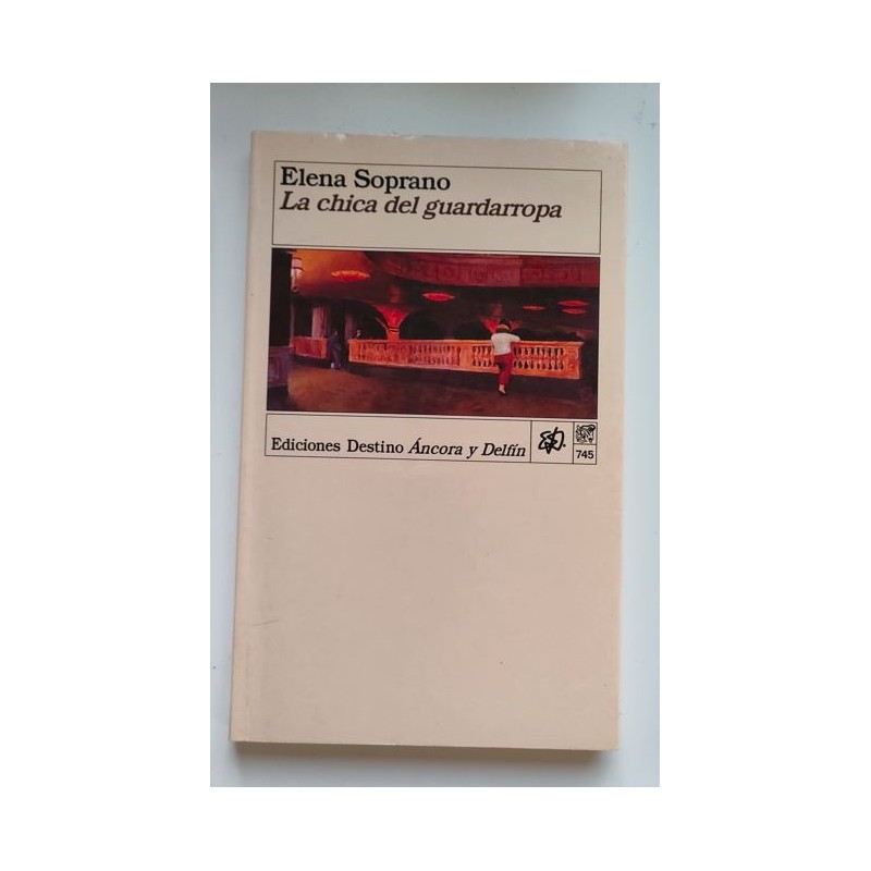 La chica del guardarropa