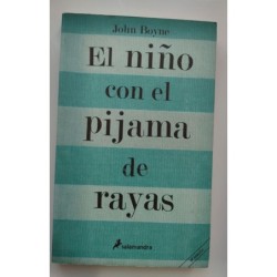 El niño con el pijama de rayas