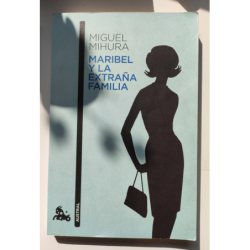 Maribel y la extraña familia